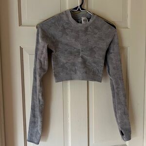 GymShark Women's exercise Crop Top